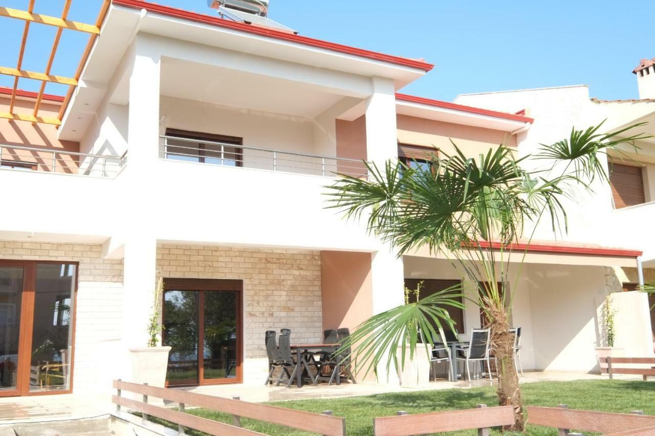 Villa Valerie Nikiti  Exterior foto